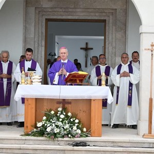 Nadbiskup Kutleša na Groblju mira: „Samo narod koji čuva dostojanstvo svojih mrtvih može sačuvati dostojanstvo svojih živih“